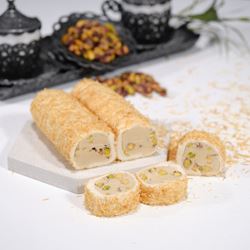 Roll with Kadayif, Pistachio, and Cream